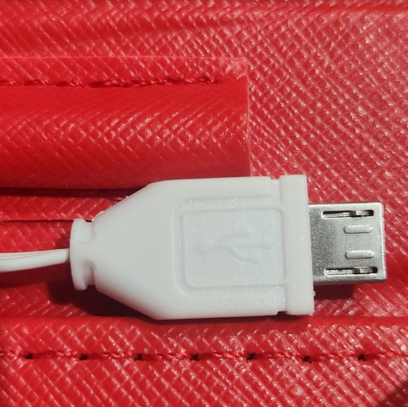 Red Phone & Keyboard Case - Picture 7 of 8